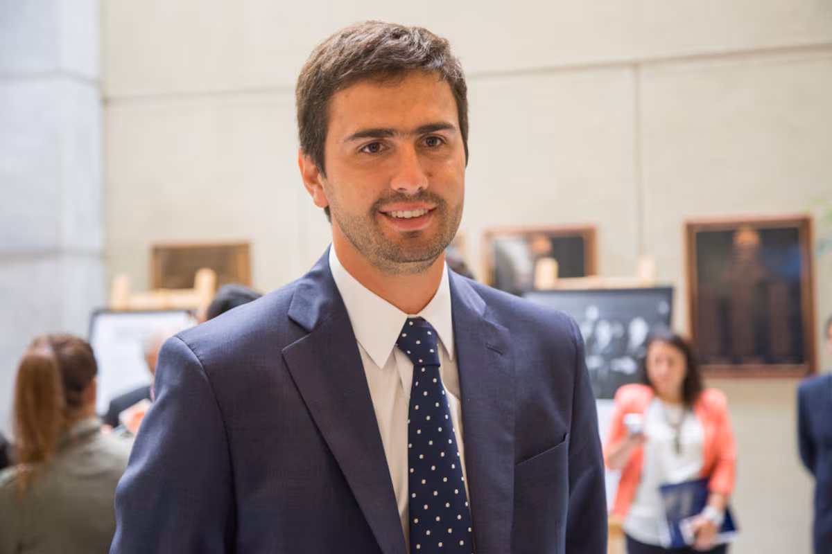 Matthei critica a Boric y llama "gobierno de atorrantes" a La Moneda