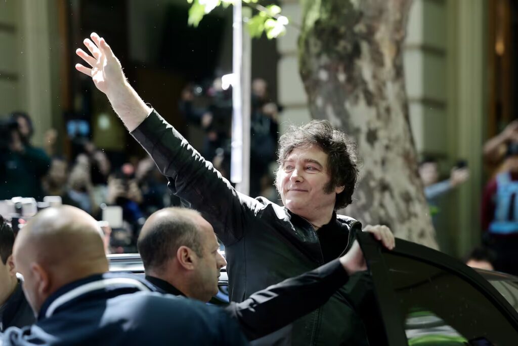 Milei desafía a las urnas con su plan de recortes para Argentina