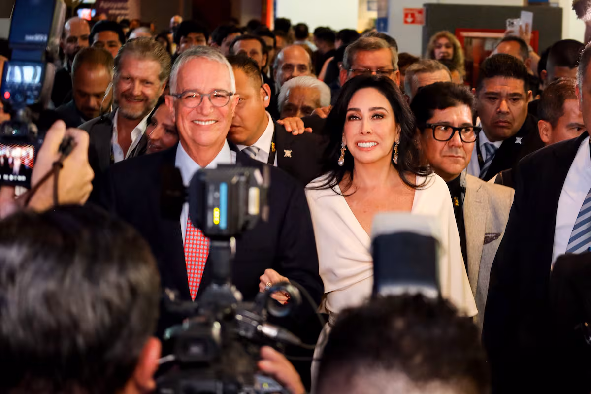 Salinas Pliego Celebra su Cumpleaños entre Multitudes y Críticas a Morena