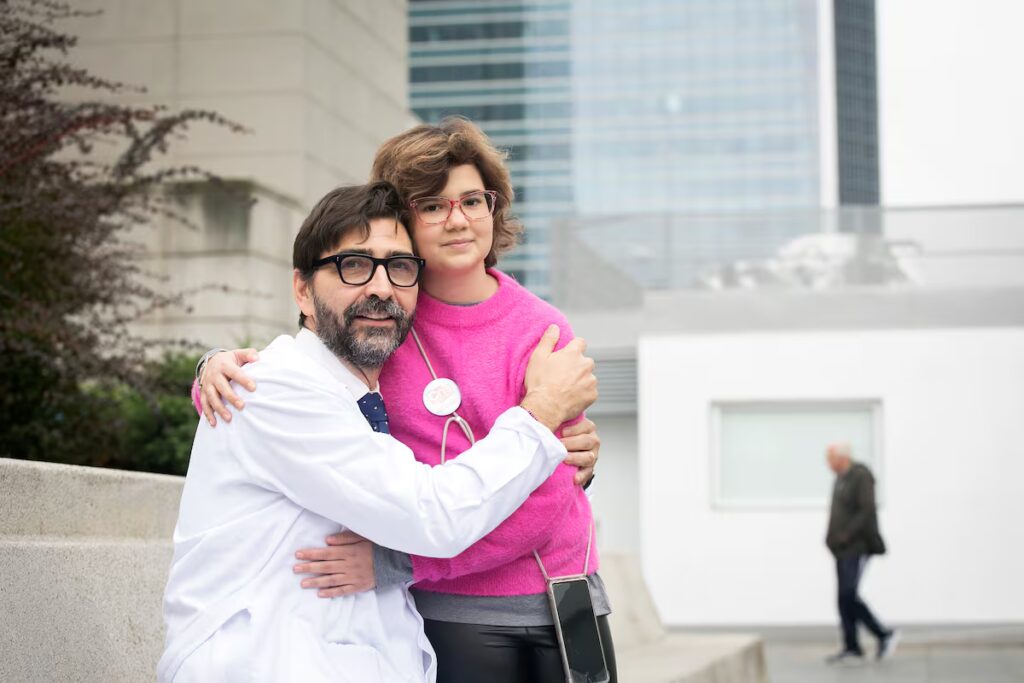 Un innovador medicamento salvavidas rescata a ocho jóvenes del cáncer infantil