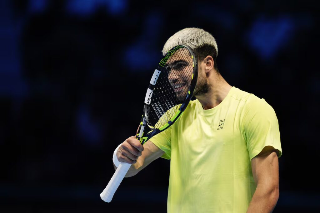 Alcaraz: Sin rotura muscular, entre la cautela y la esperanza