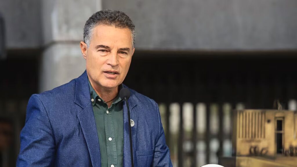 Aníbal Gaviria obtiene la candidatura presidencial de Fuerza de las Regiones