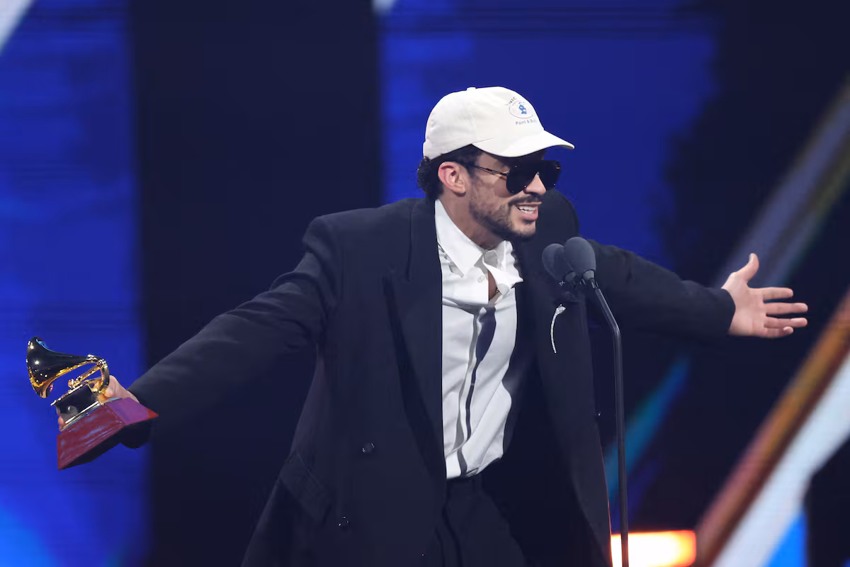 Bad Bunny, Ca7riel y Paco Amoroso triunfan en los Latin Grammy 2025