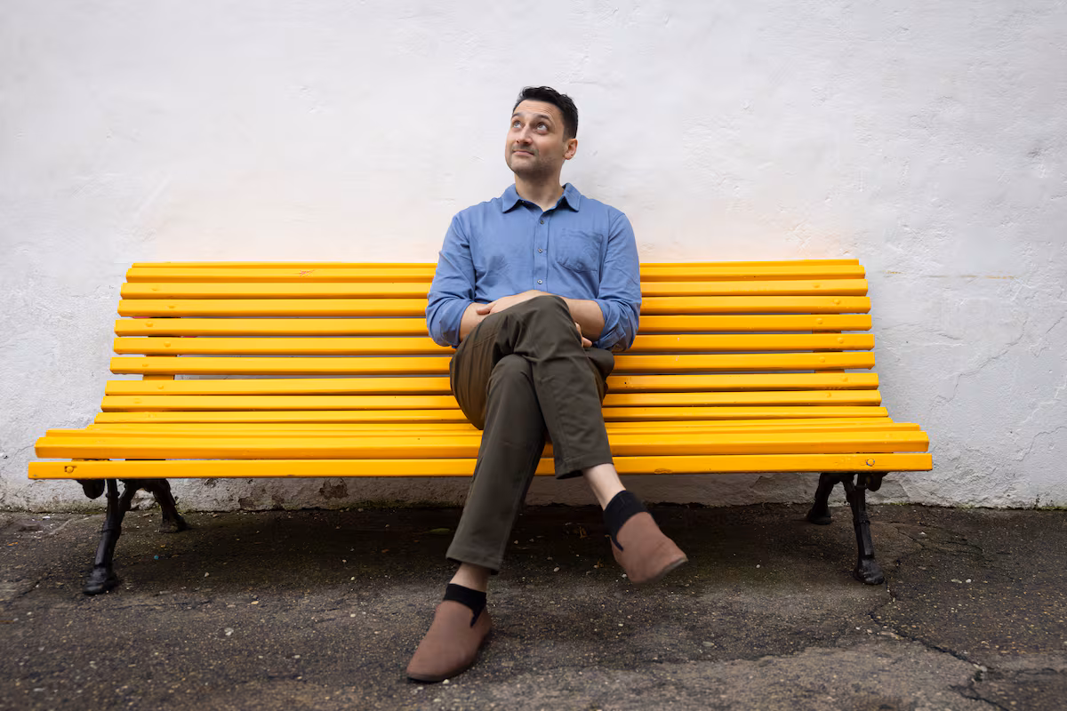 Ben Collins de ‘The Onion’: La venganza de los pringados contra los poderosos