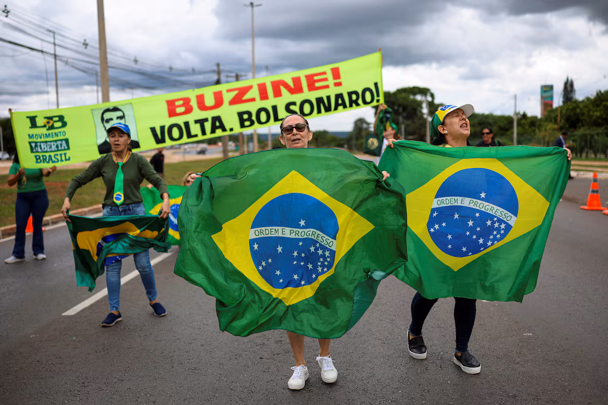 Bolsonaro revela que manipuló la tobillera por efectos de medicamentos