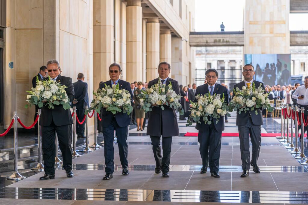 Colombia recuerda la tragedia del Palacio de Justicia tras 40 años de injusticias