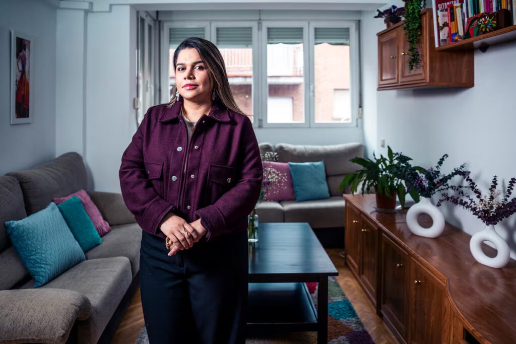 Colombiana transforma norma que discriminaba a investigadoras migrantes en España