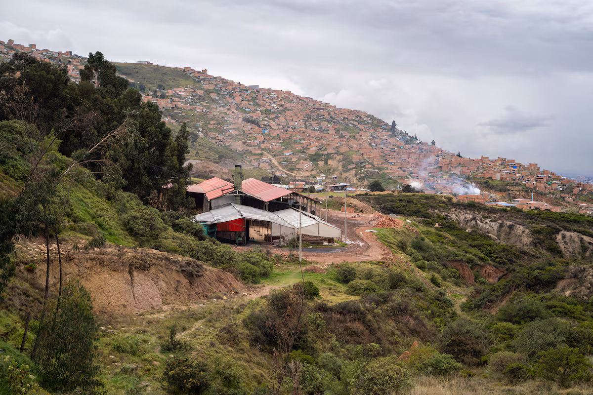 Construyendo Puentes: Ciudades Inteligentes y Desigualdad Social
