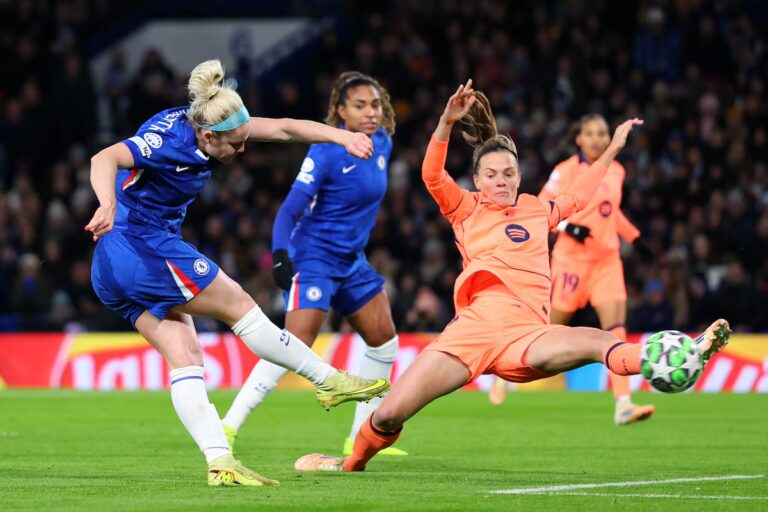 El Barça empata con un Chelsea arrollador en la Champions