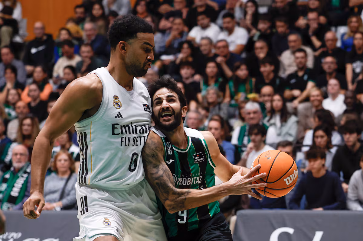 El Real Madrid triunfa sobre el Joventut en emocionante encuentro en el Olímpic