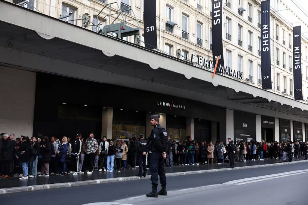 Francia prohíbe Shein tras controversia por muñecas sexuales infantiles