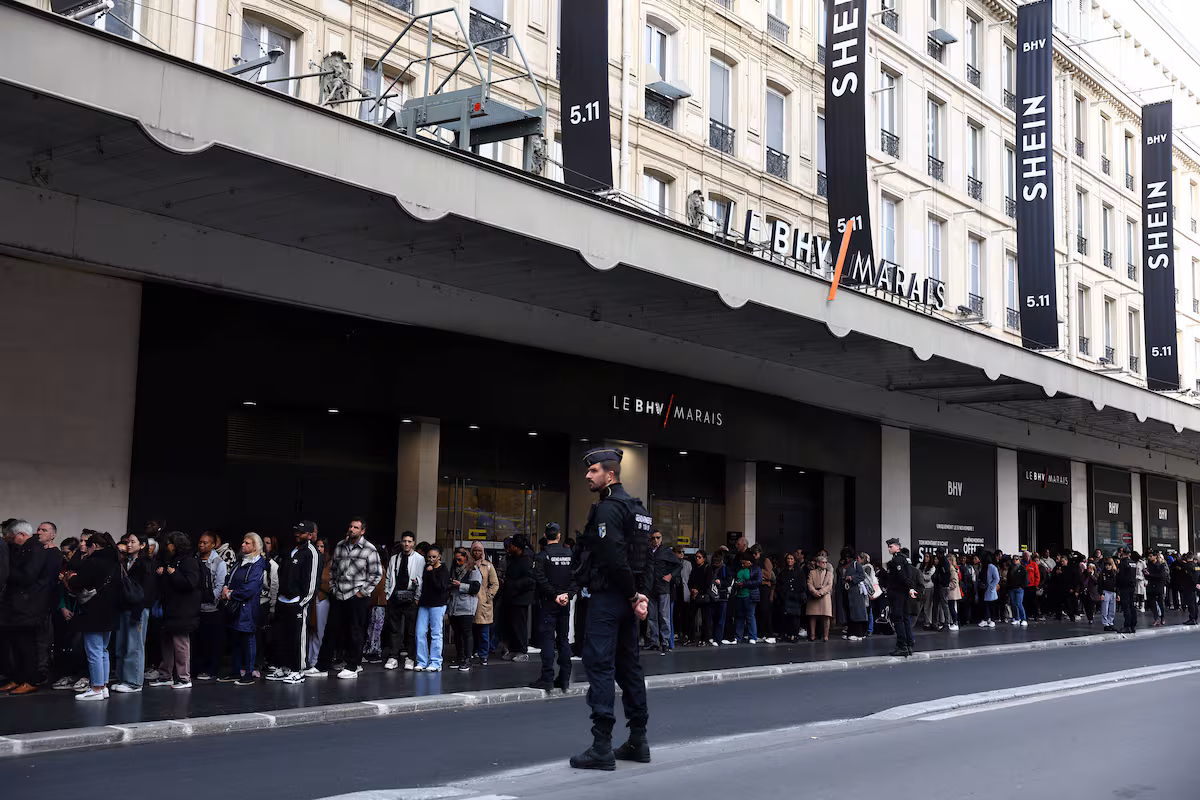 Francia prohíbe Shein tras controversia por muñecas sexuales infantiles