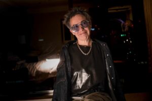 Gabriela Cabezón Cámara recibe el National Book Award por ‘Las niñas del naranjel’