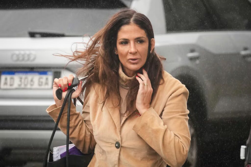 Jueza destituida por protagonizar documental durante juicio de la muerte de Maradona