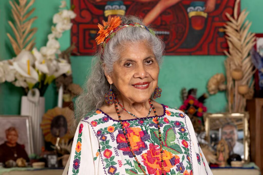 Ofelia Esparza: La maestra chicana que revitalizó el Día de Muertos en L.A.