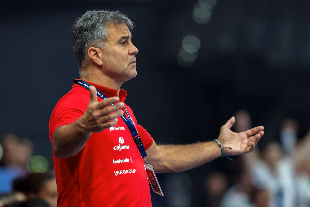 Selección femenina de balonmano sufre dura derrota ante Islas Feroe en el Mundial