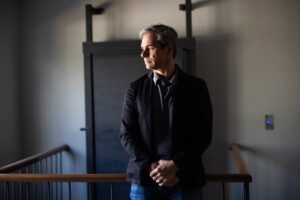 Tony Dalton cambia de rol en la película ‘Las mutaciones’ de Jorge Comensal