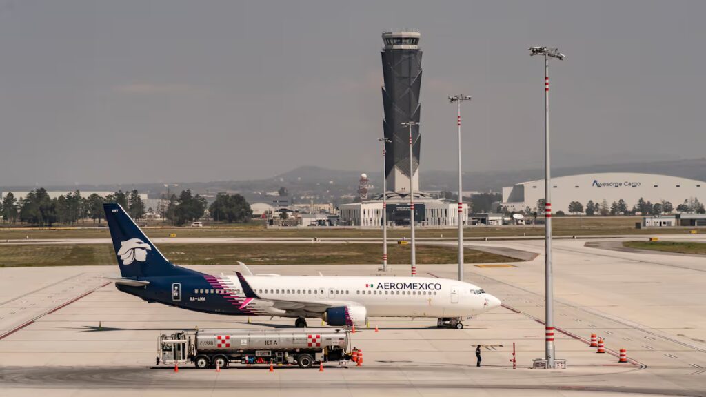 Tribunal frena temporalmente el golpe de Trump a Delta y Aeroméxico