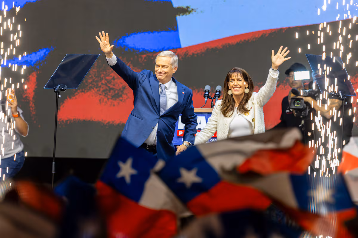 Descubre la Dinastía Kast: Todo sobre su Familia y Protagonistas