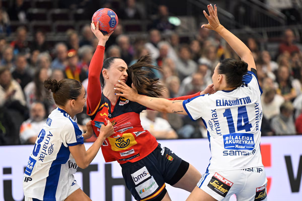 España Supera a Islandia y Mantiene Esperanzas en el Mundial Femenino de Balonmano