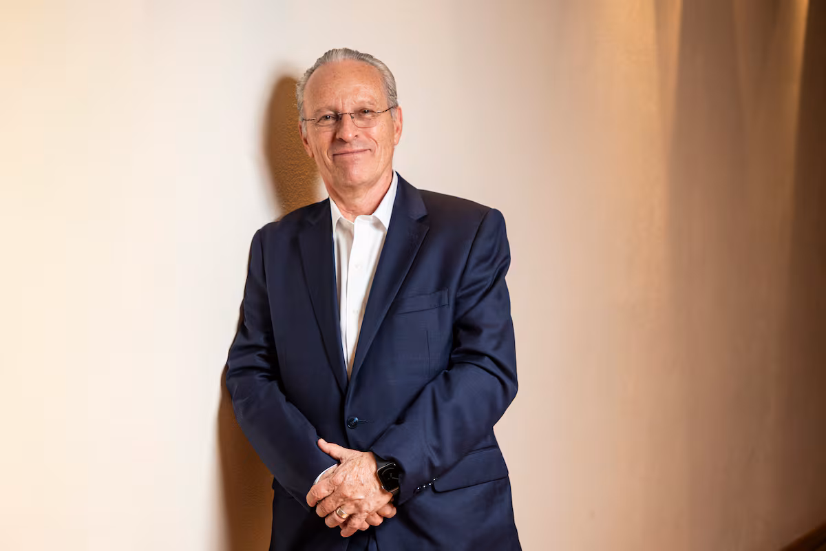 José Medina asume la presidencia del CCE y promete impulsar la inversión