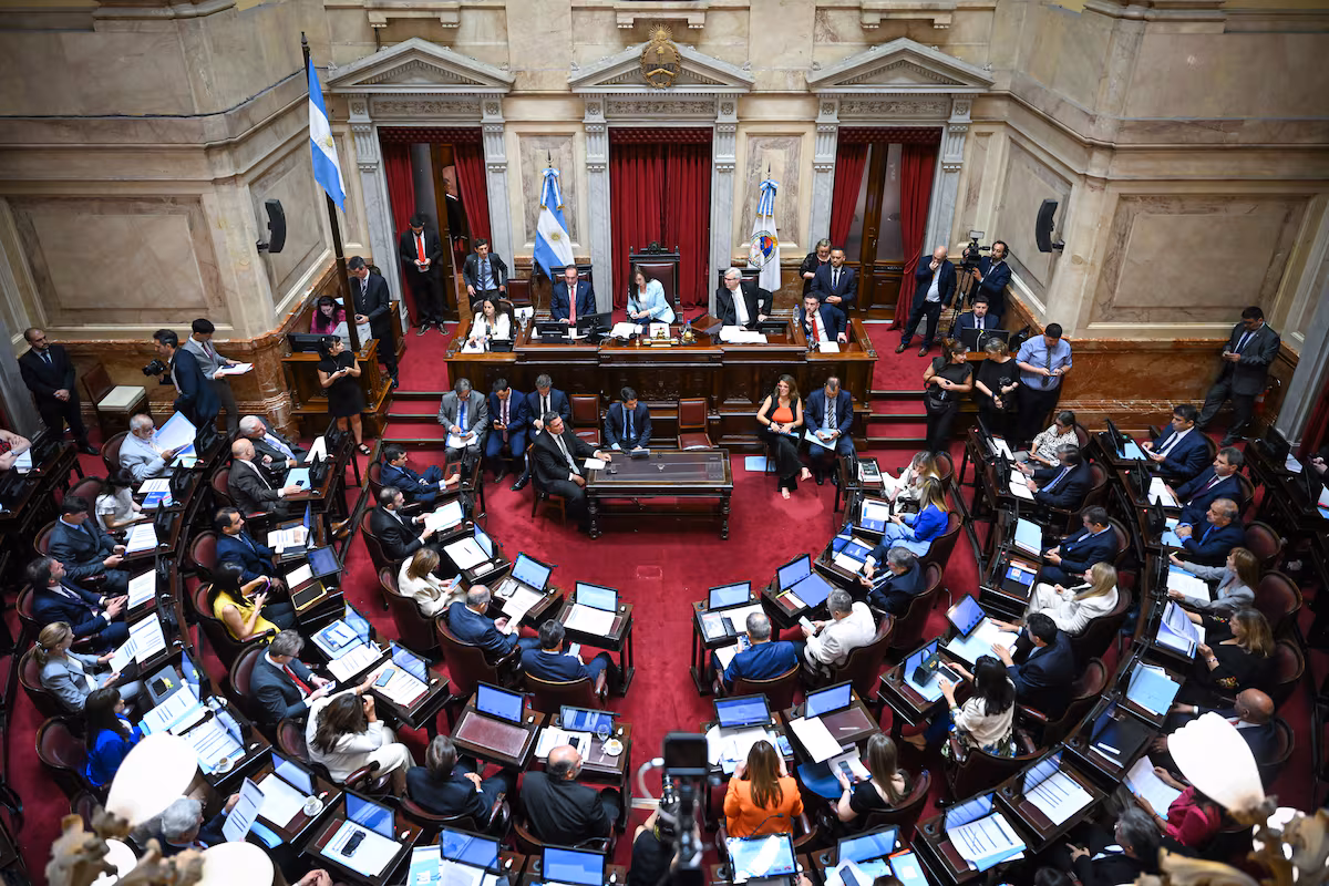 Milei logra aprobación de su primer presupuesto en el Congreso