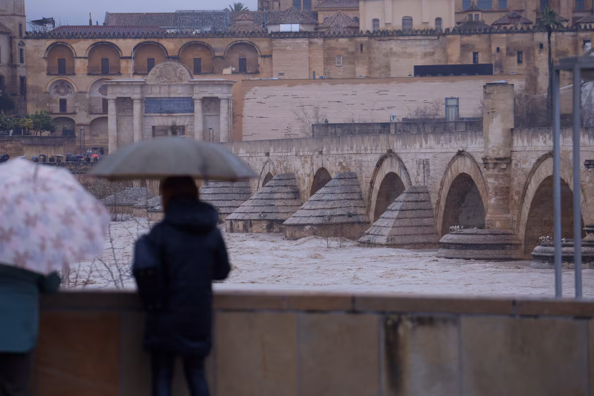 Andalucía enfrenta la tormenta de Marta junto al río Guadalquivir