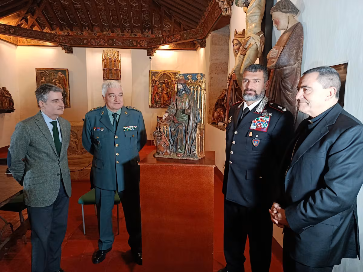 Astudillo devuelve un valioso relicario de Diego de Siloé robado en 1979