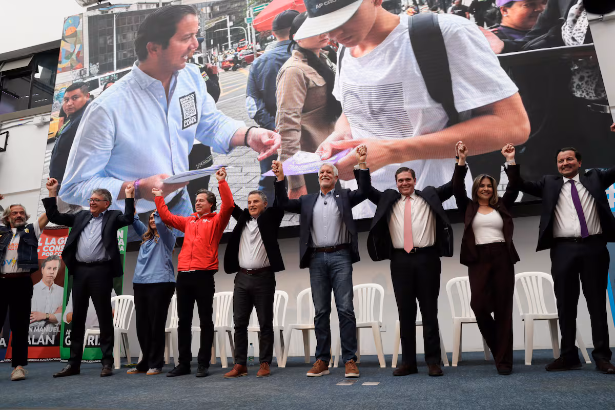 Iván Cepeda excluido: Una ventaja para la coalición de derecha