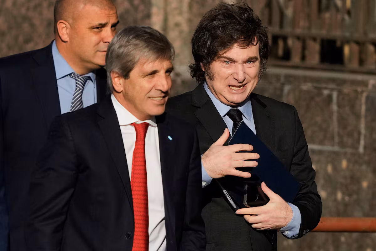 La Justicia argentina archiva cientos de causas fiscales de los "héroes" de Milei