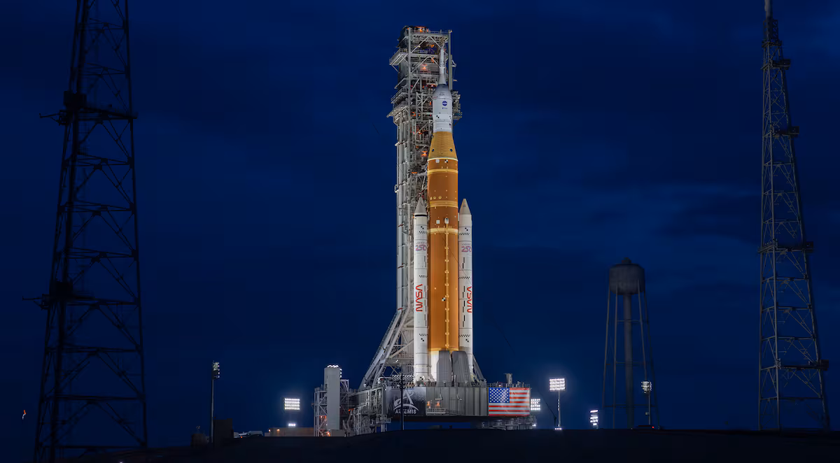 La NASA restaura su cohete para la misión Artemis 2 a la Luna en marzo
