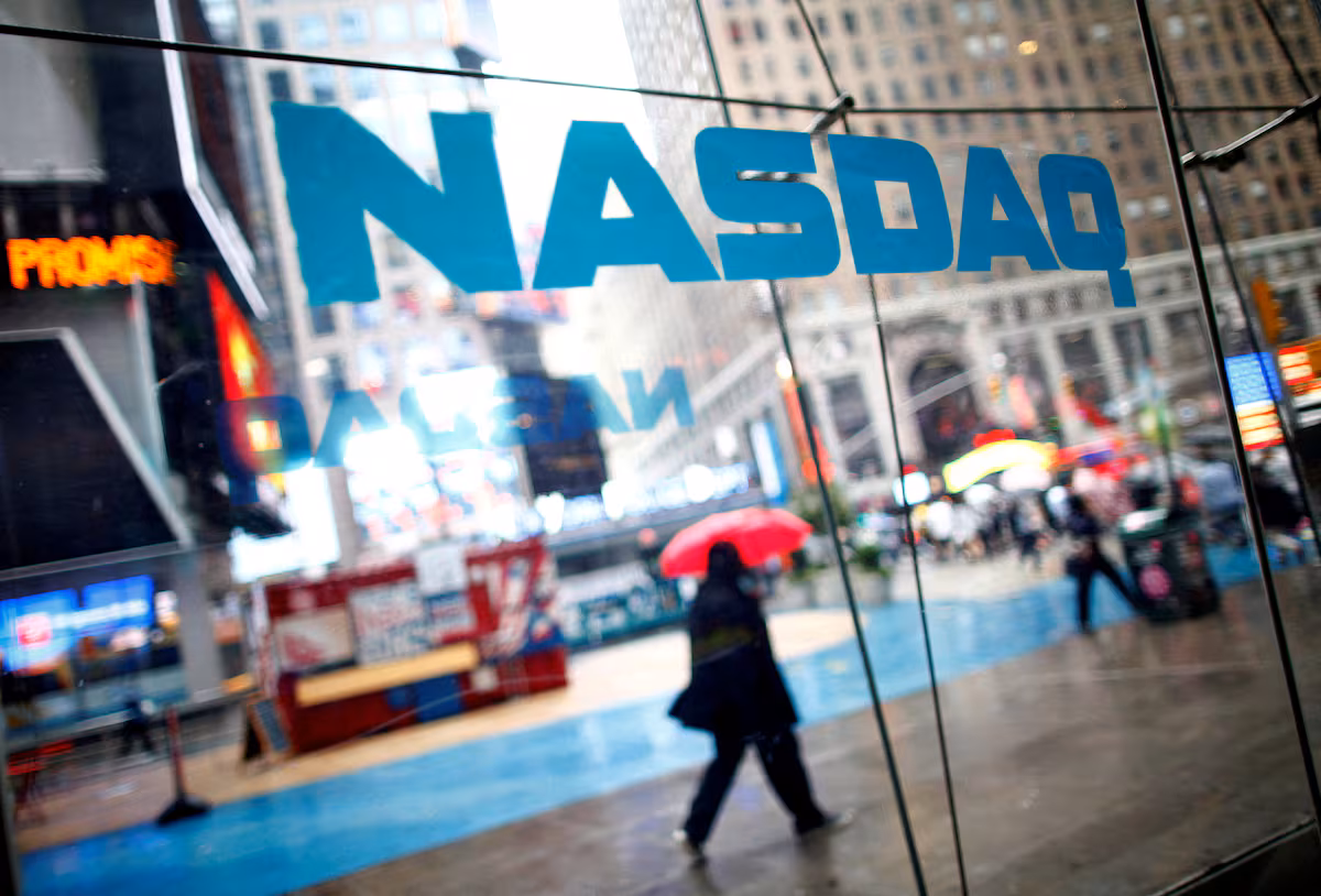 Las 'big tech' invierten más de medio billón en IA y reavivan temores de burbuja