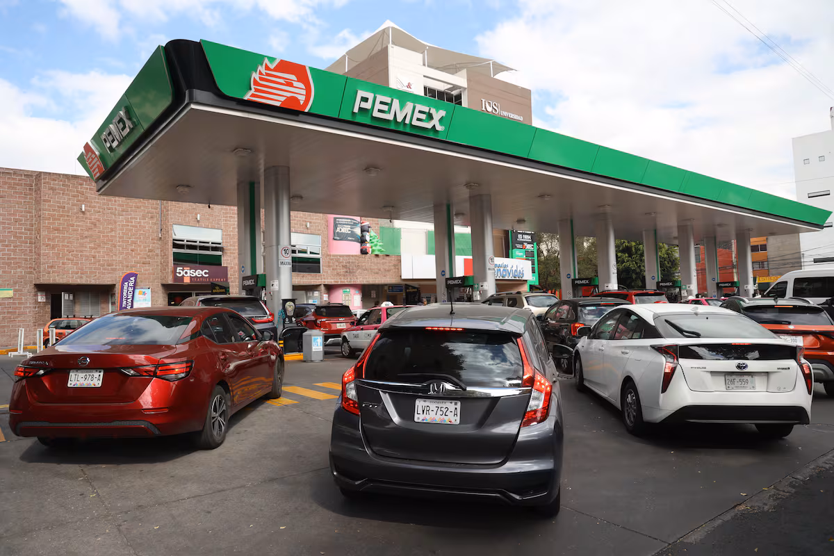 Pemex reduce su deuda un 13% en 2025 gracias al apoyo del Estado