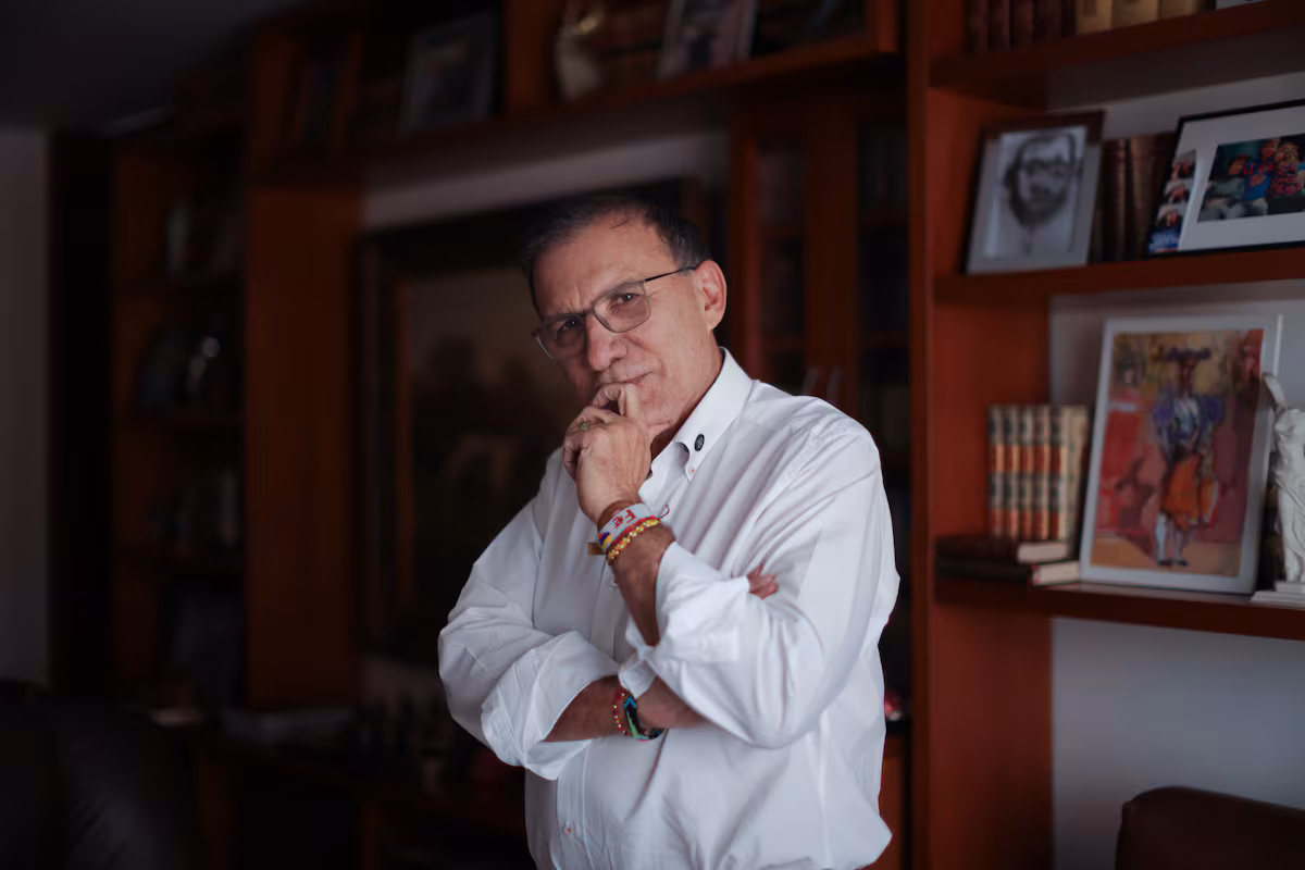 Roy Barreras y Iván Cepeda: pugna por el apoyo de Gustavo Petro en la consulta de izquierda