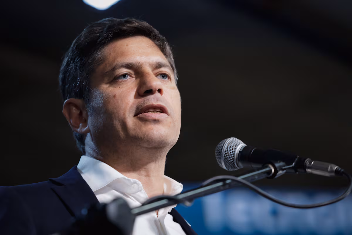 Axel Kicillof critica a Milei por festejar el fallo de fondos buitre en YPF