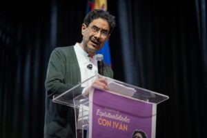 Iván Cepeda: la lucha de la izquierda por conquistar a los creyentes