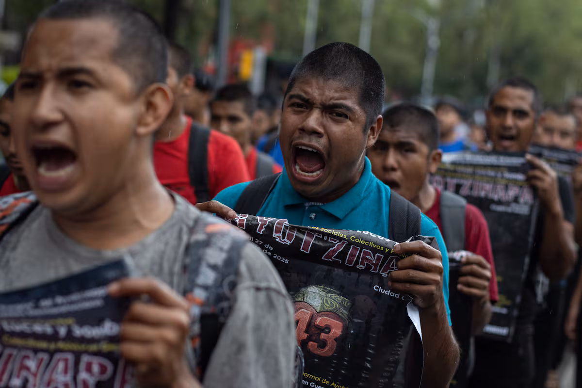 Juez ordena a Defensa entregar documentos clave sobre el caso Ayotzinapa
