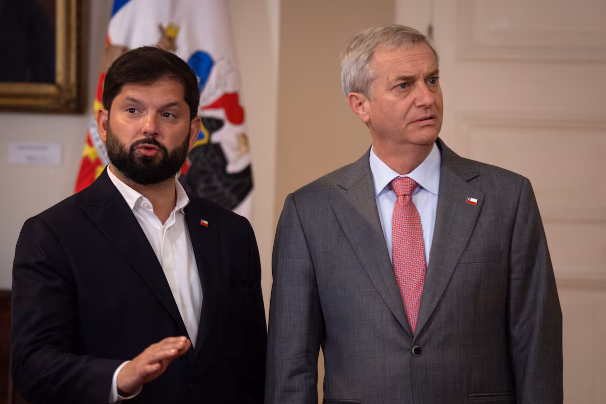 Kast impide el traspaso de poder a Boric por desconfianza informativa