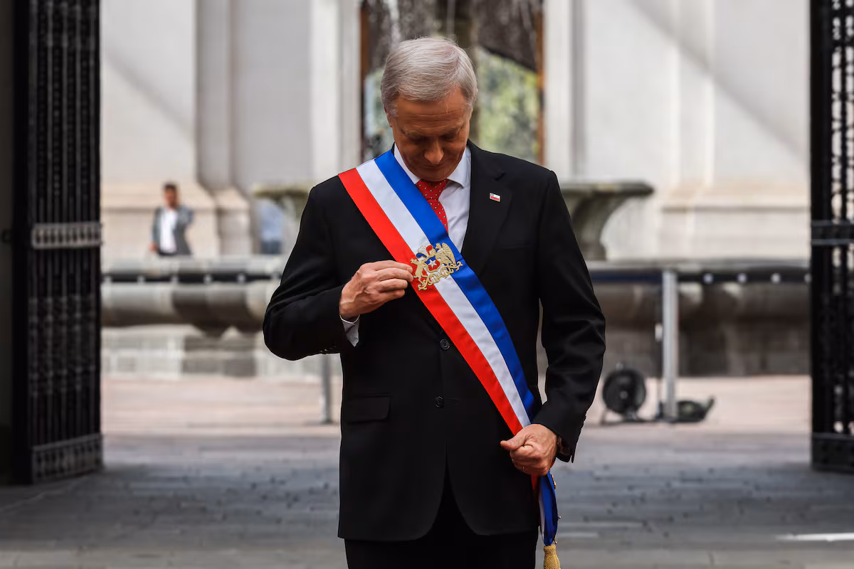 La Fortuna y la Virtud: Claves del Éxito de [Protagonista]