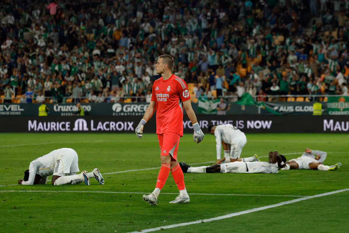 “El Madrid se desploma en Sevilla: sin puntos ni respuestas”