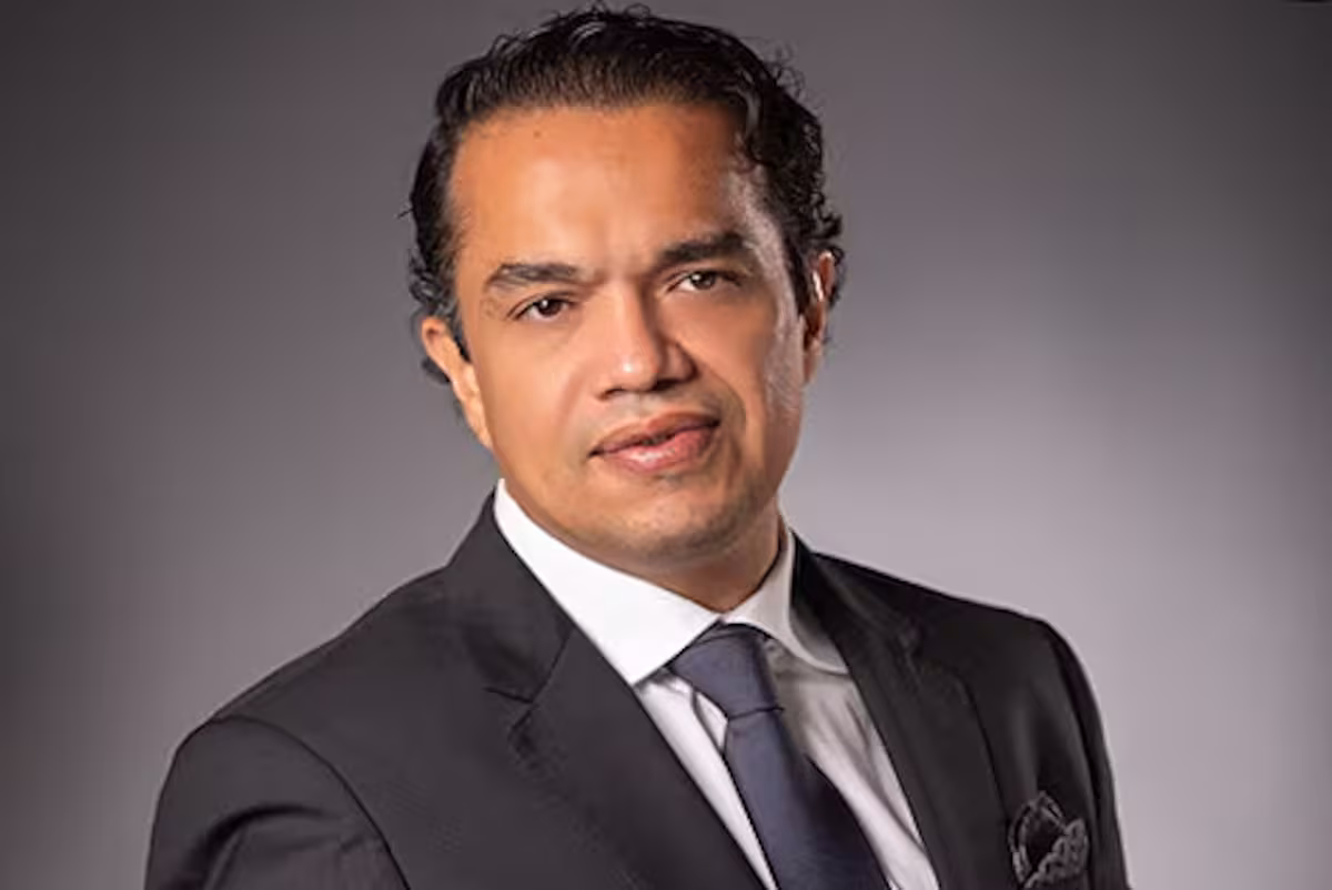Juez estadounidense ordena liberar a acusado de soborno a Pemex por error en traducciones