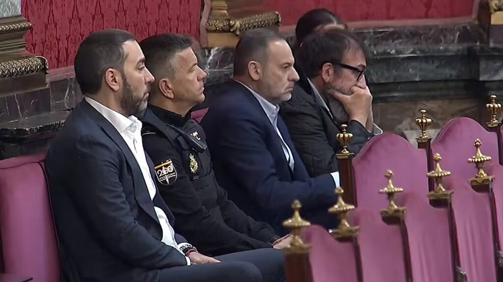 Juicio Ábalos: Defensa cambia táctica y Jéssica Rodríguez se defiende como dentista