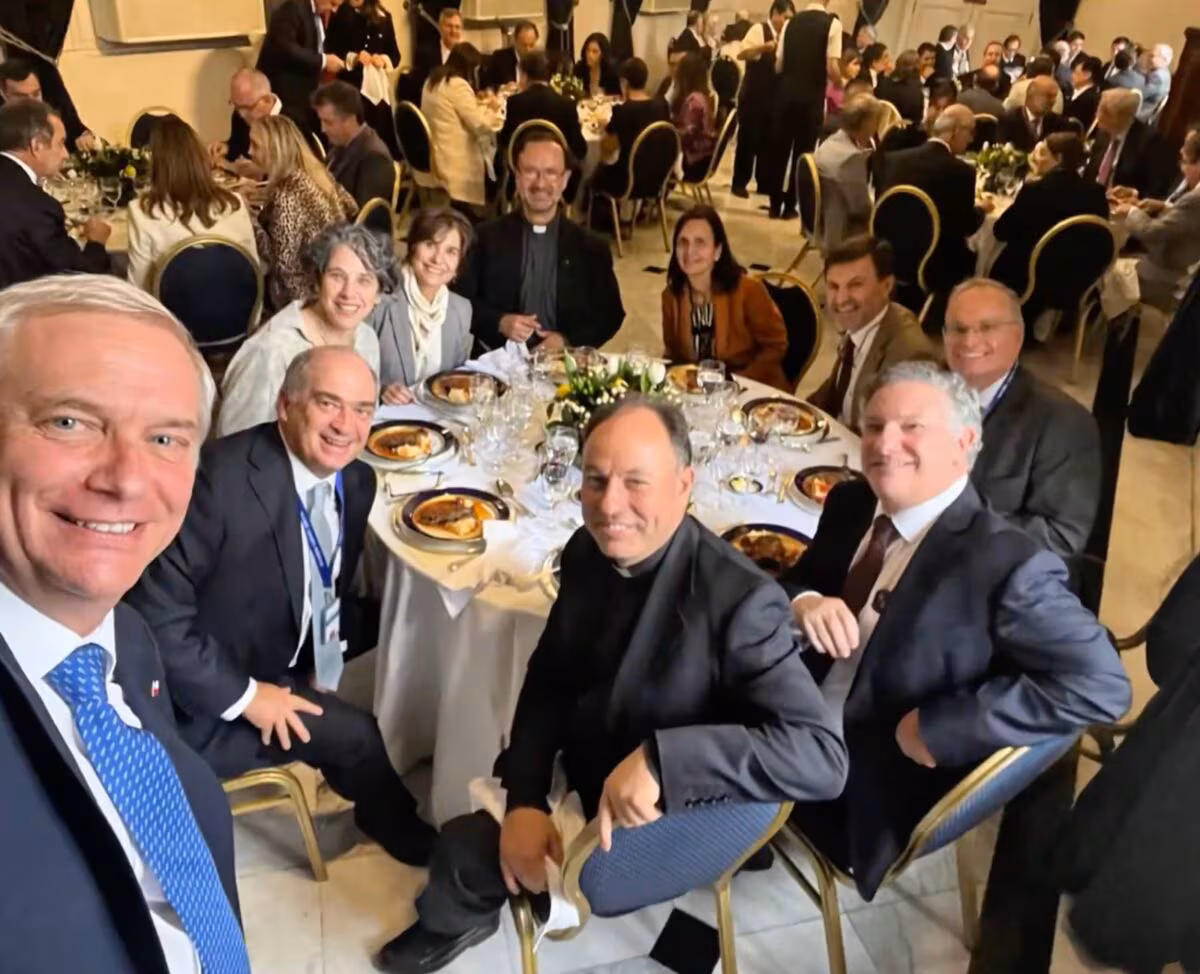 Kast y su controversia: Almuerzo en La Moneda que sorprendió a amigos y críticos
