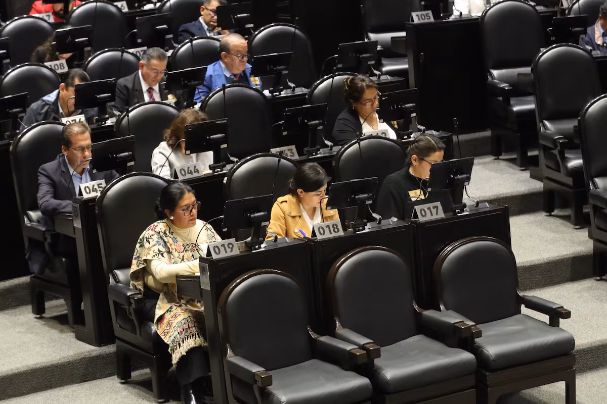 Oposición denuncia irregularidades en elección de consejeros electorales