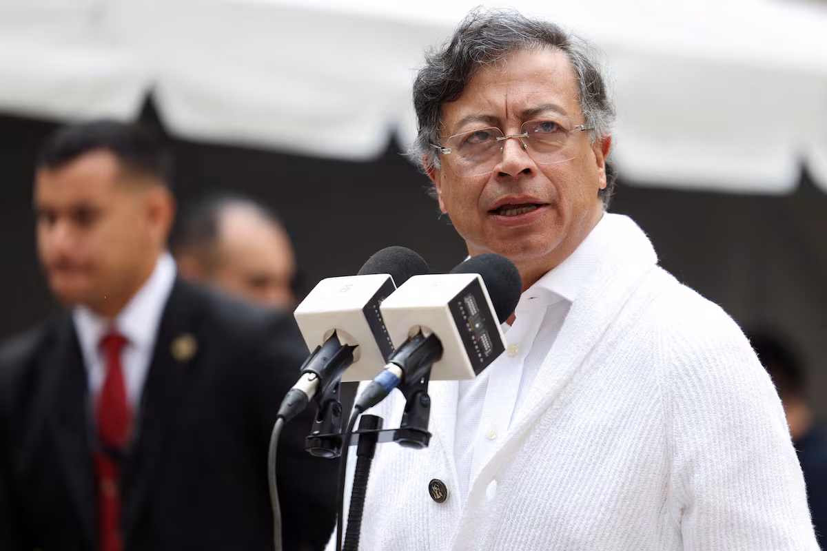 Petro refuerza su discurso contra los ricos ante crisis fiscal en Colombia