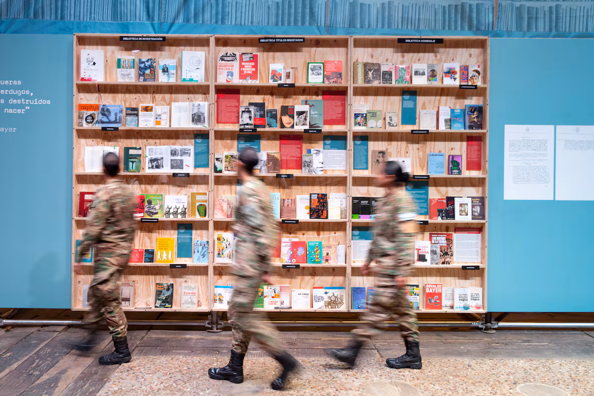 Argentina Revive la Memoria de los Libros Prohibidos por la Dictadura