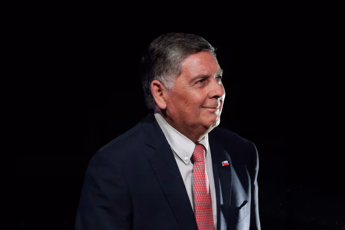 Claudio Alvarado, ministro del Interior, busca restaurar la esperanza en su gestión