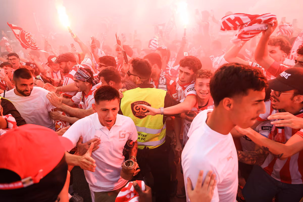 El Girona de Míchel: De soñar con la Champions a pelear en Segunda