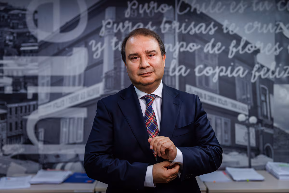 Frank Sauerbaum: "Imigrantes irregulares no recibirán trabajo ni beneficios sociales"
