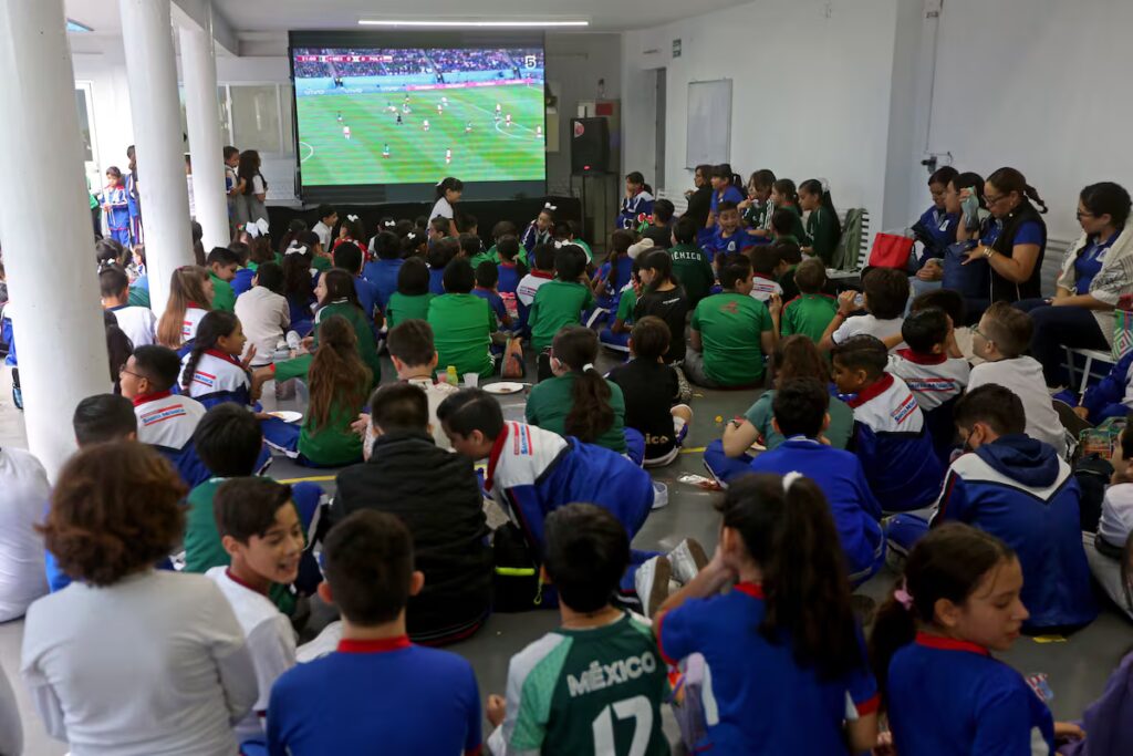 Jalisco mantiene su calendario escolar; Guanajuato solicita adelantar vacaciones por Mundial